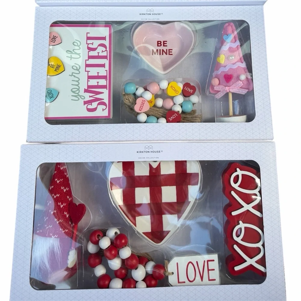 Valentine's Tier Tray decorations Set of 2